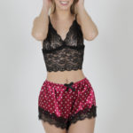 Ensemble pyjama-short femme en satin rouge-bordeaux Betty